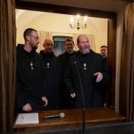 2016-08-16--18-30-28